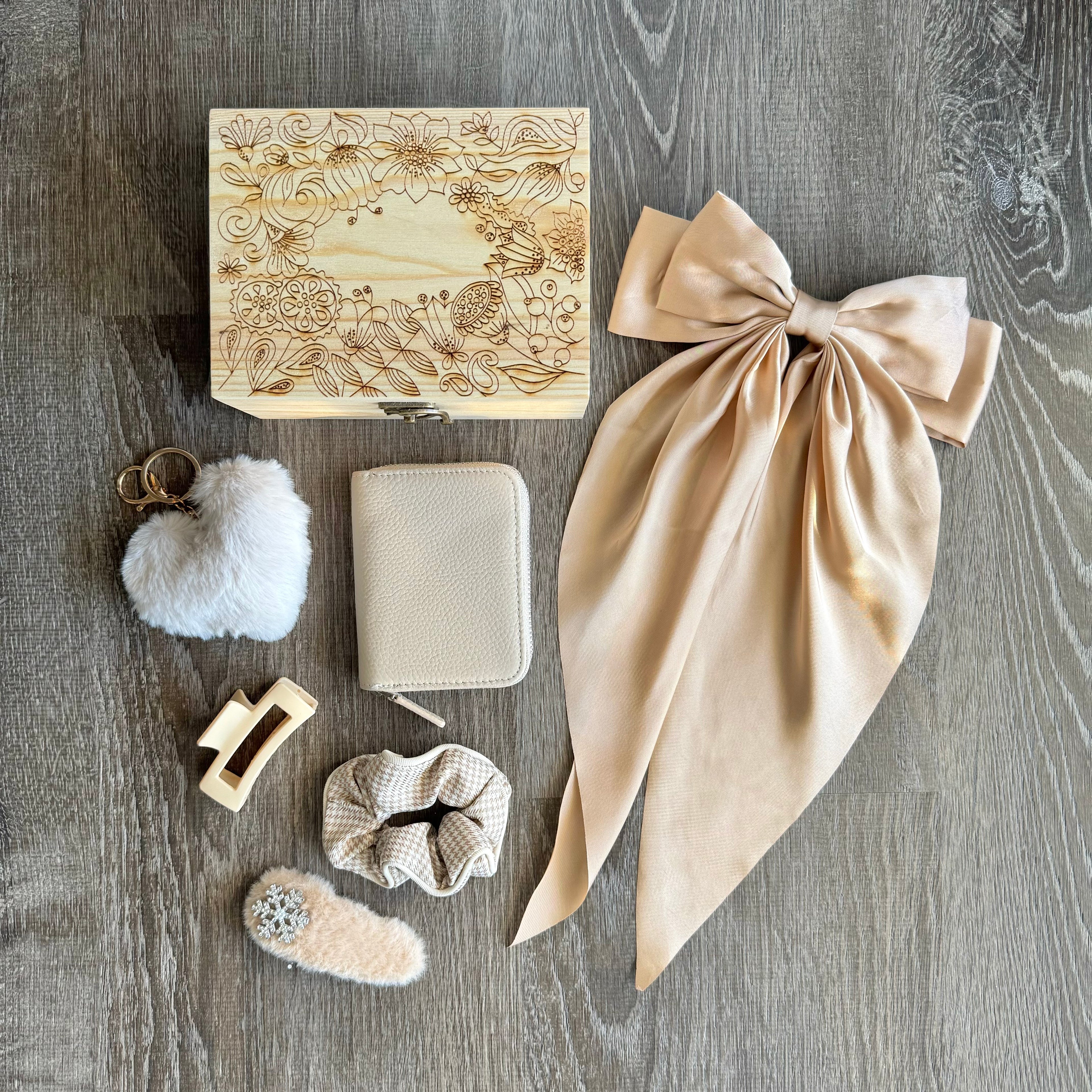 Little Treasure Box with Genuine Leather Cardholder